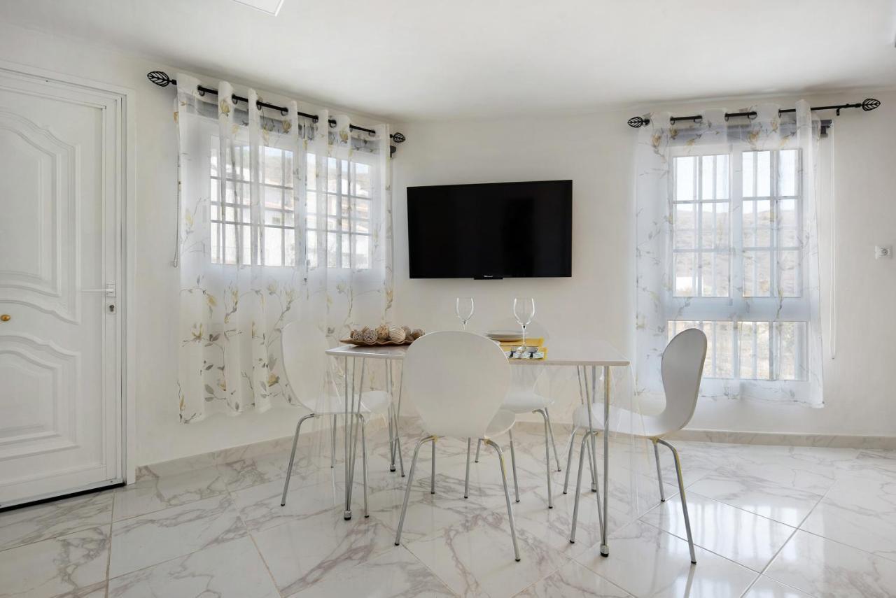 Villa Casita Auxilia Bajo à Araya  Extérieur photo