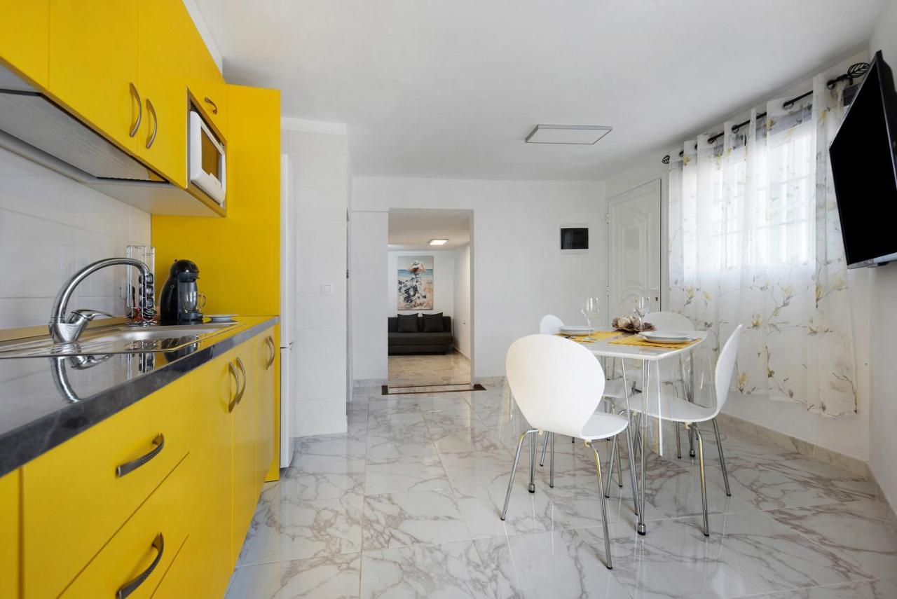 Villa Casita Auxilia Bajo à Araya  Extérieur photo